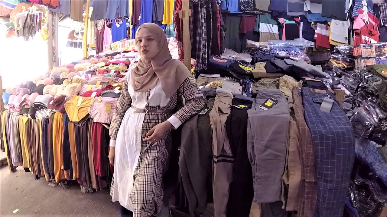 Walking Tour in Aceh Town Market - Indonesian Traditional Market