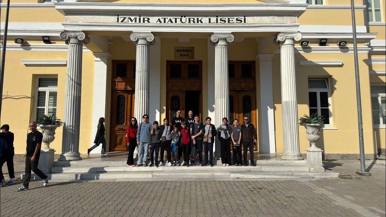 8. Sınıf Öğrencilerimizle Atatürk Lisesi ve İzmir Kız Lisesi Gezisi | LGS Öncesi Motivasyon