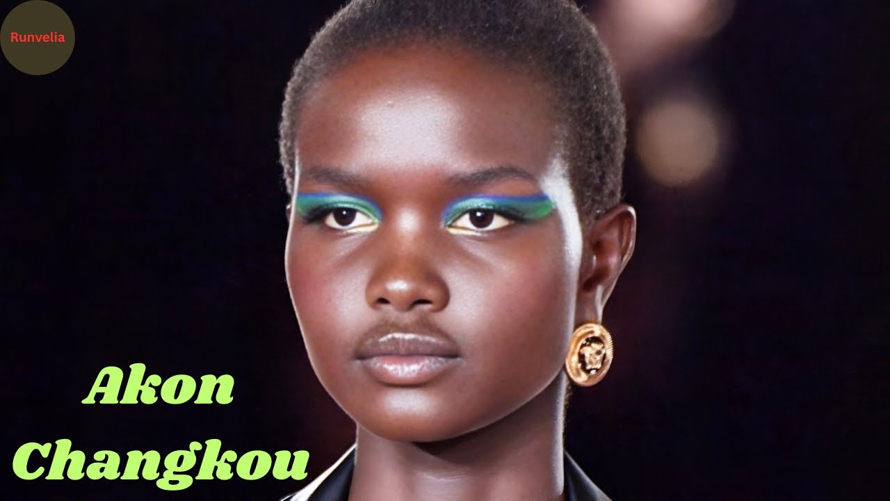 Akon Changkou: La modelo sursudanesa-australiana que está redefiniendo la moda | Biografía completa