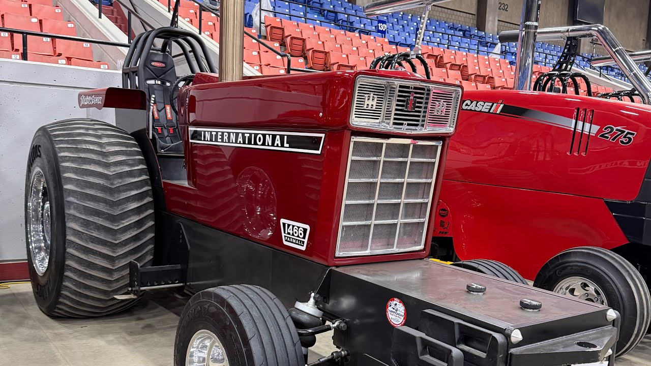 Walk though the pits at NFMS Saturday