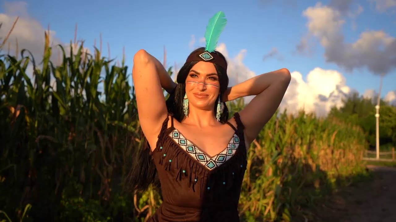 Zahra Elise : This is Halloween : Part 1