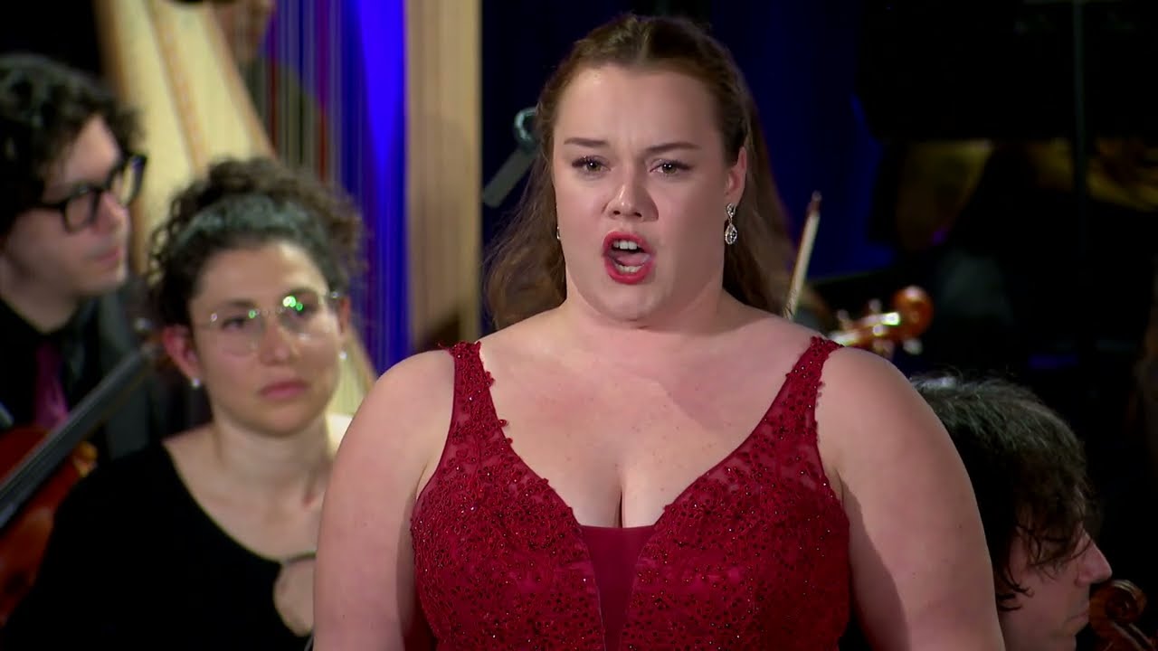 Hannah Edmunds - Concorso Internazionale di Canto 