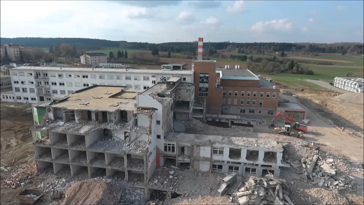 Abriss Klinik VS-Schwenningen Teil 2
