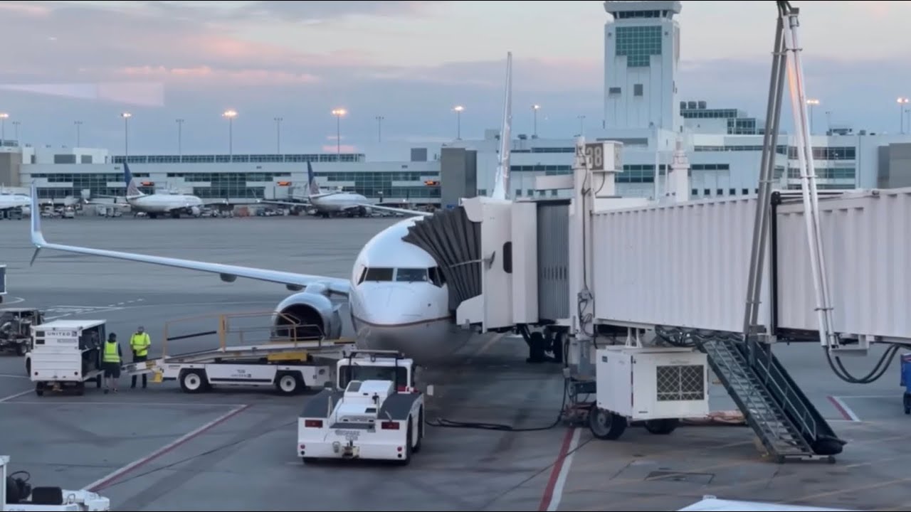 Reaction Video to Jeb Brooks: United Hub Hopping 