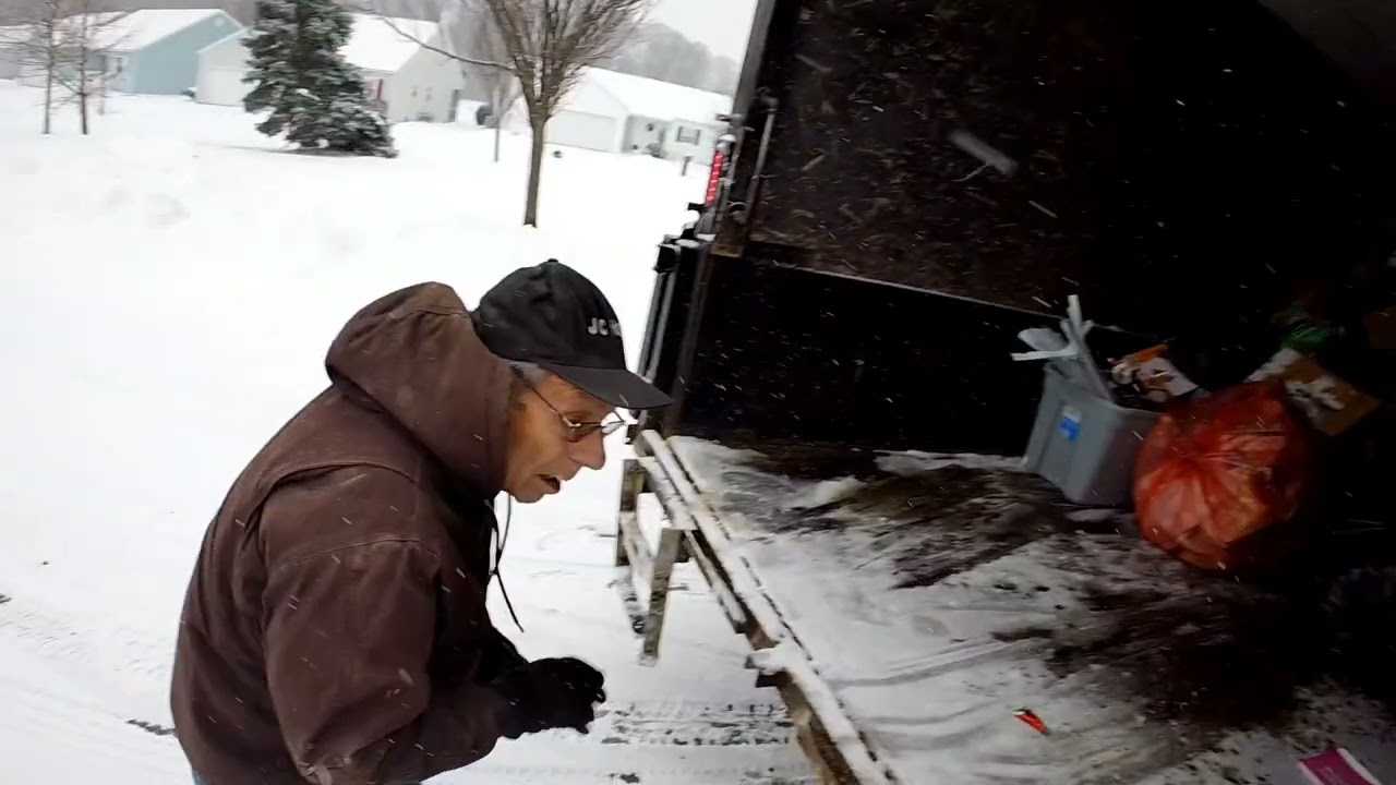 Trash Pick-Up POV 🚮