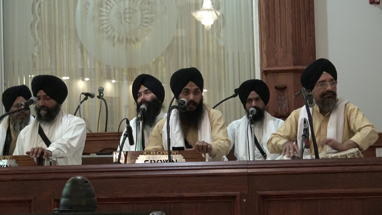 Mein Binn Gur Dekhe Neend Na Ave  -  Bhai Sharanjeet Singh