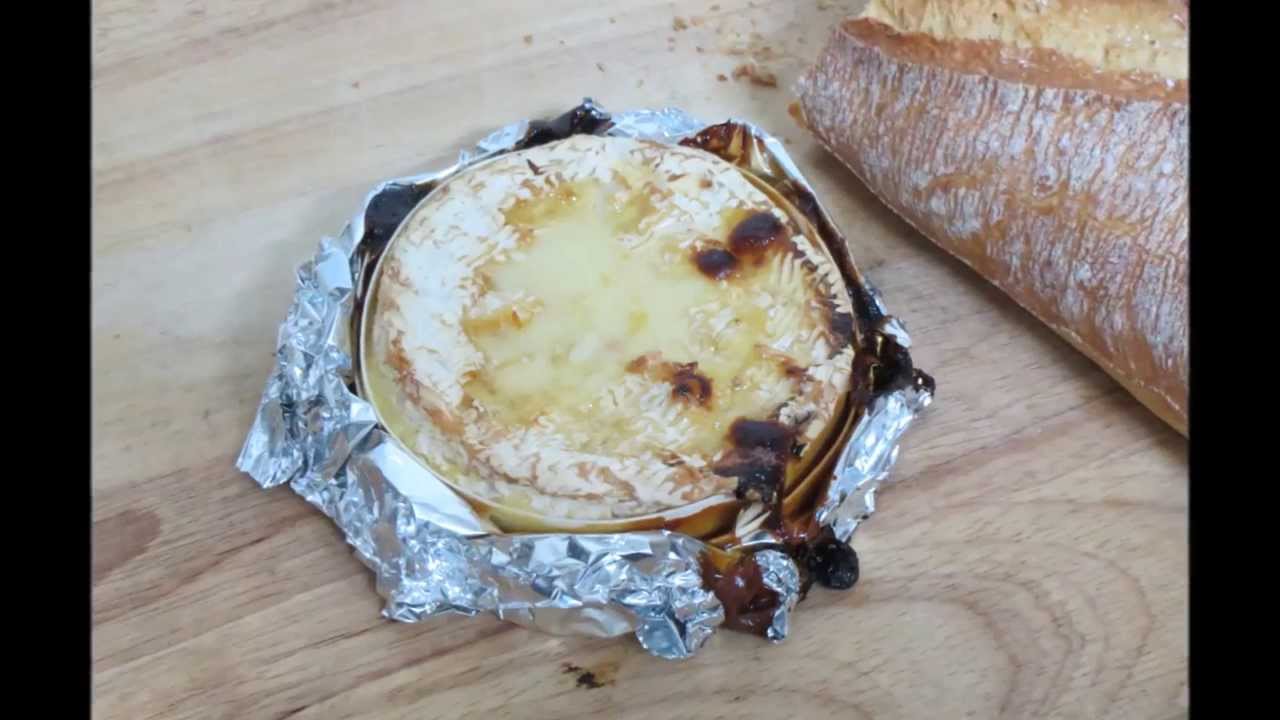 Baked Tunworth Cheese & Garlic Fondue in a box or Camembert