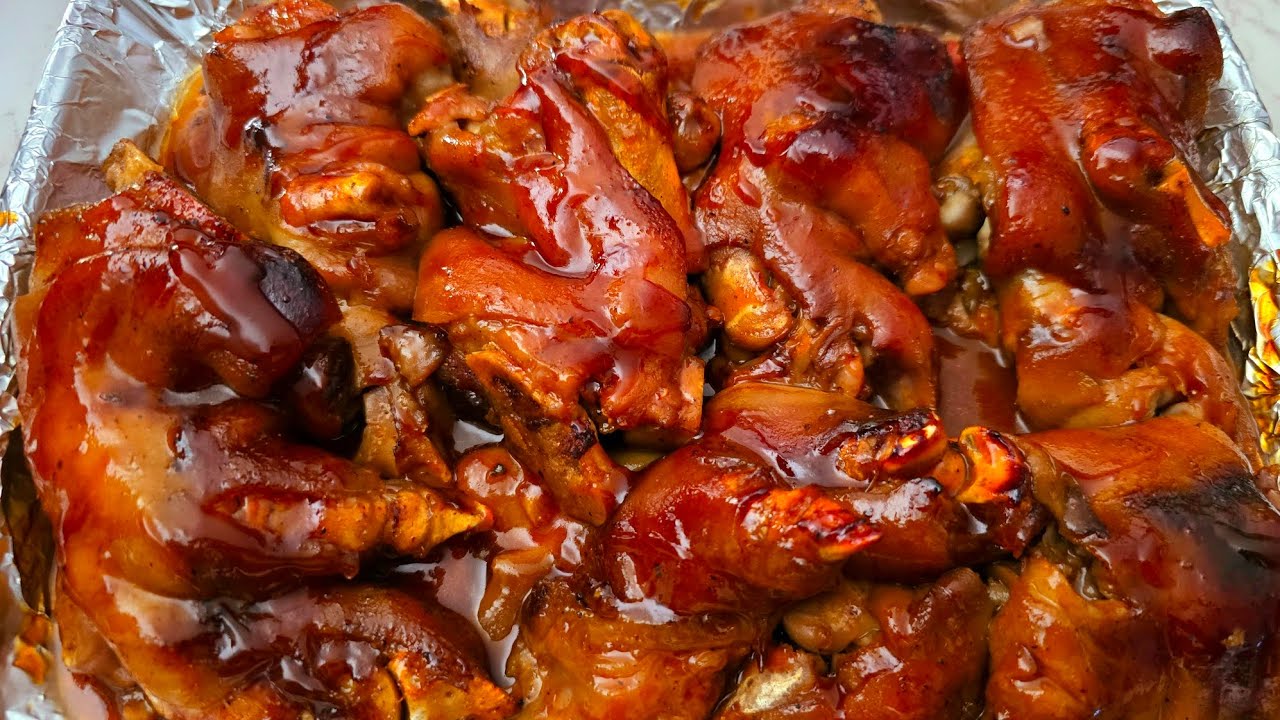 BBQ PIGS FEET: GOOD COUNTRY EATING