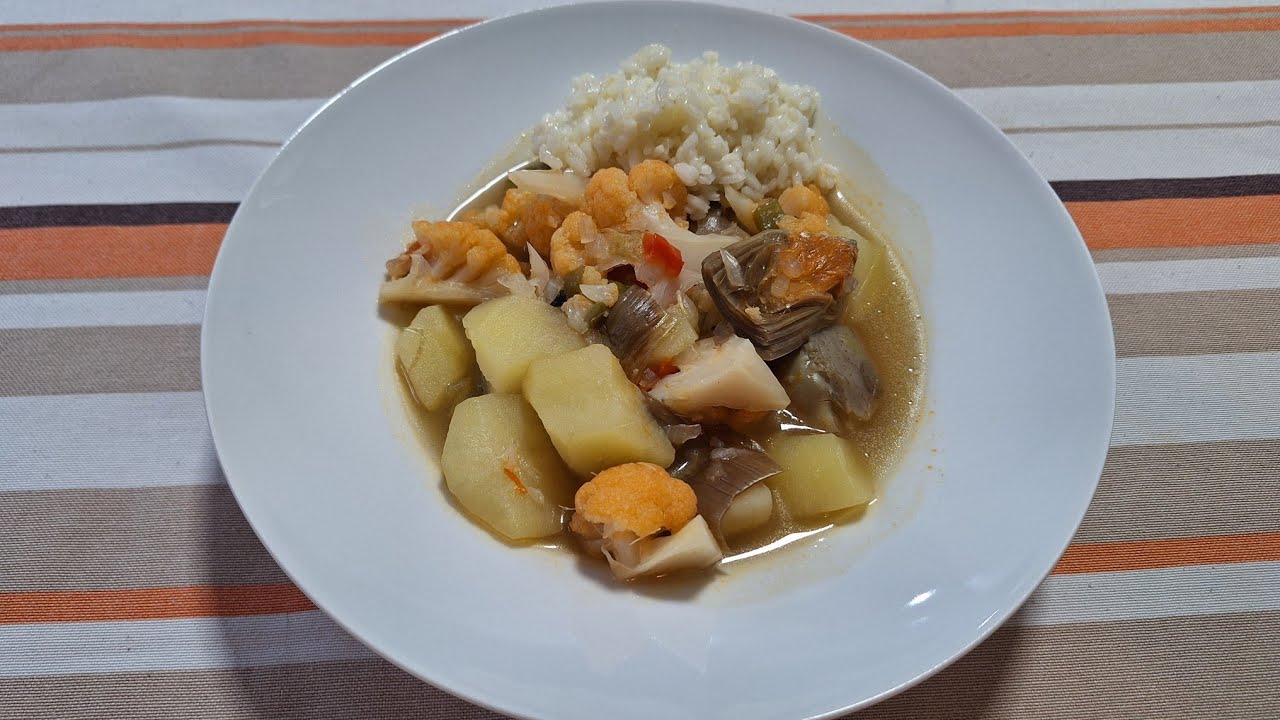 Patatas con alcachofas y coliblor