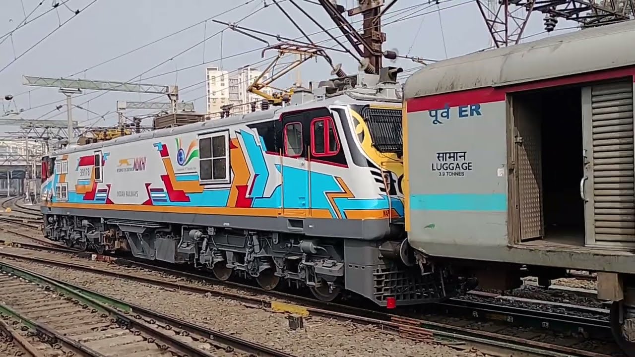 Loco number 39178 christened as MUKHI,is departing Howrah with Shantiniketan Express on Republic Day