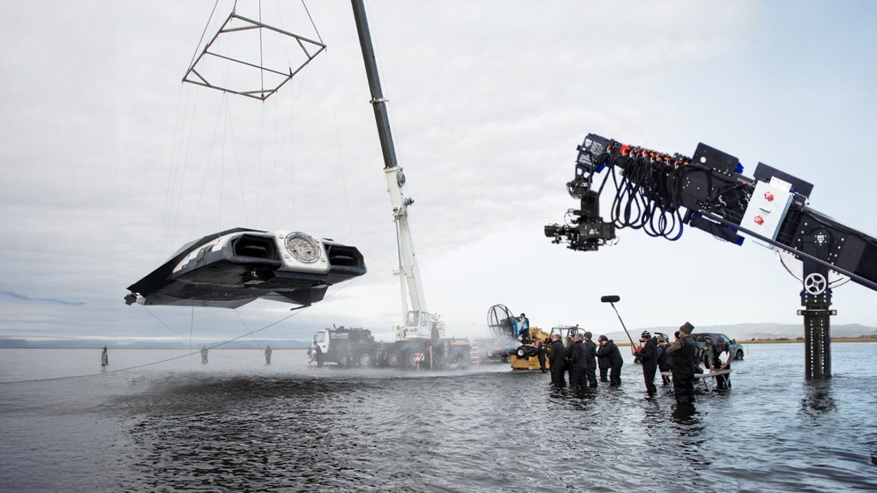 Interstellar Movie Behind The Scenes | Shooting | Matthew McConaughey | Jessica Chastain