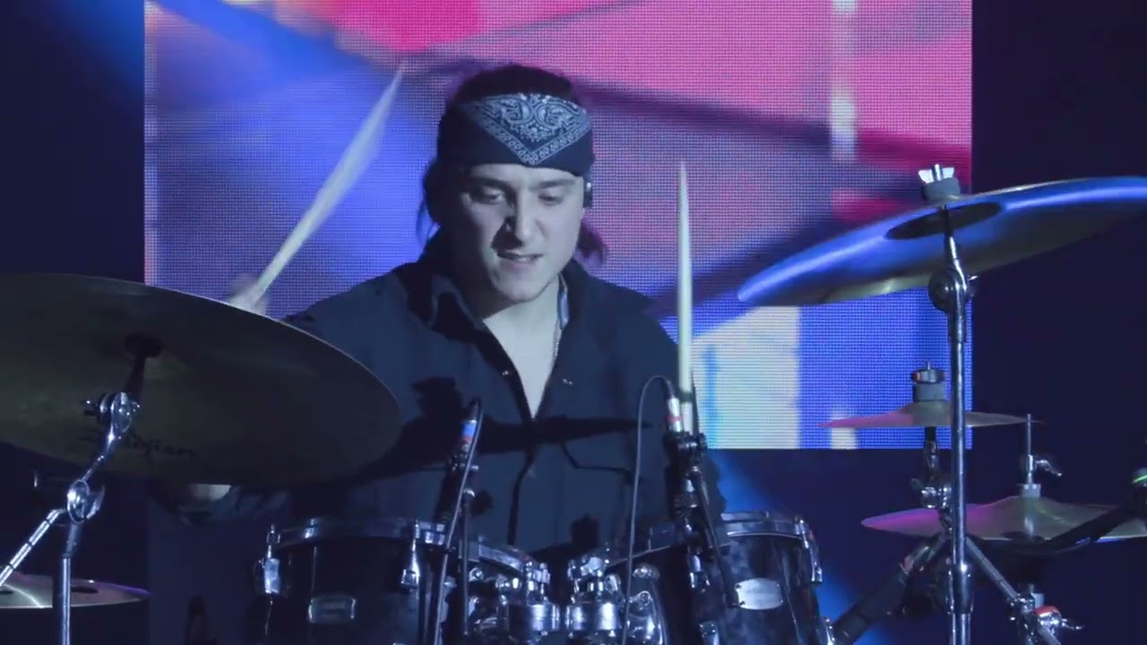 Performace Tour Music Fest