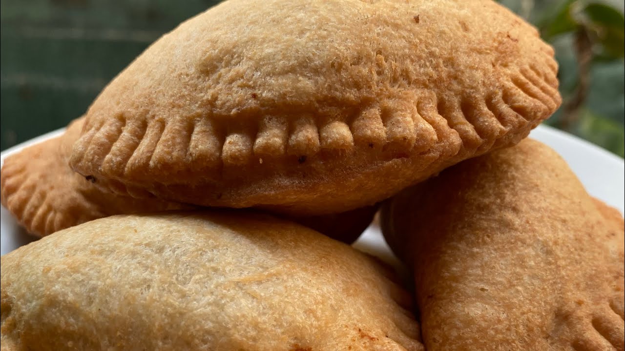 Pastelzinho com apenas 04 ingredientes, um deles faz toda a diferença na textura e no sabor.