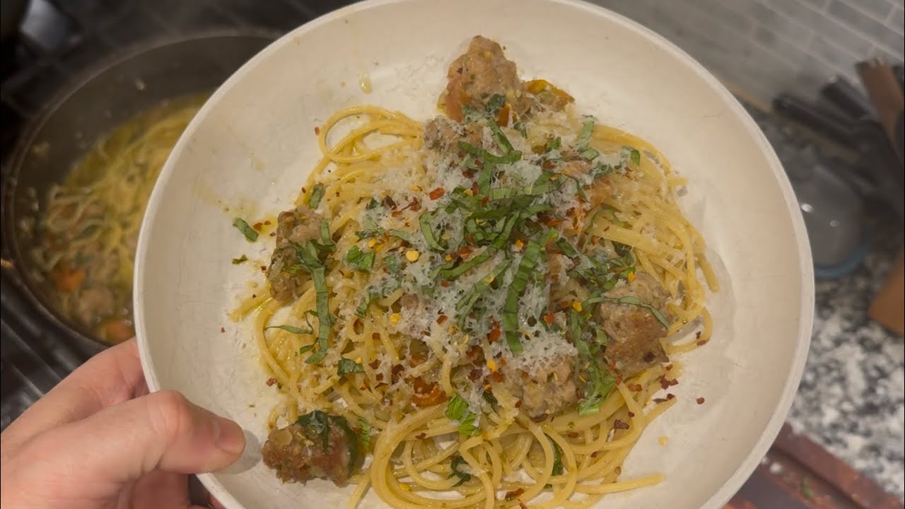 Making pasta with what is already at home! 