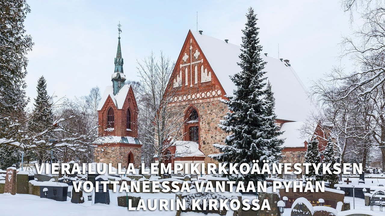 Vierailulla lempikirkkoäänestyksen voittaneessa Vantaan Pyhän Laurin kirkossa