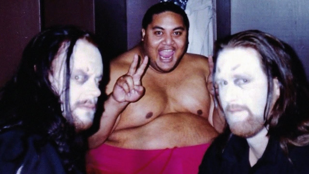 50 Minutes of Funny WWE Stories