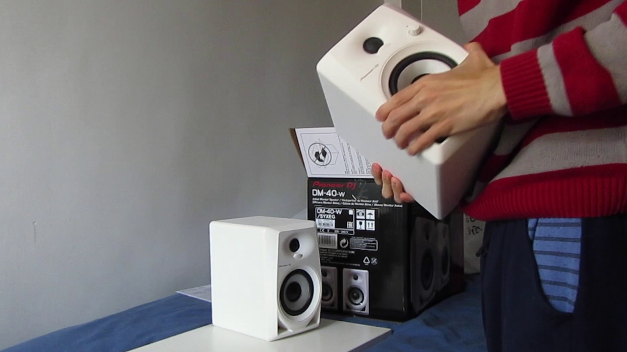 UNBOXING PIONEER DJ DM 40 WHITE
