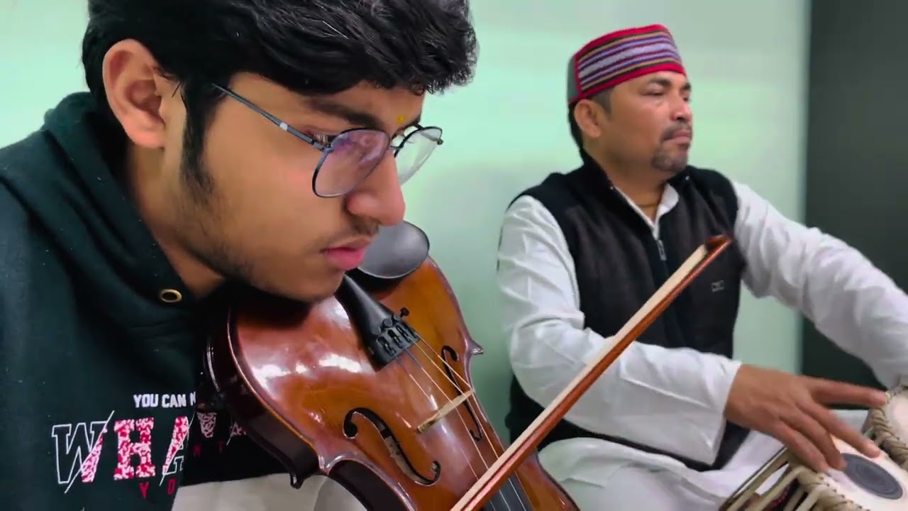 Salona Sa Sajan Hai Aur Main Hoon | Asha Bhosle Classic | Violin Instrumental Cover | #AyushViolin