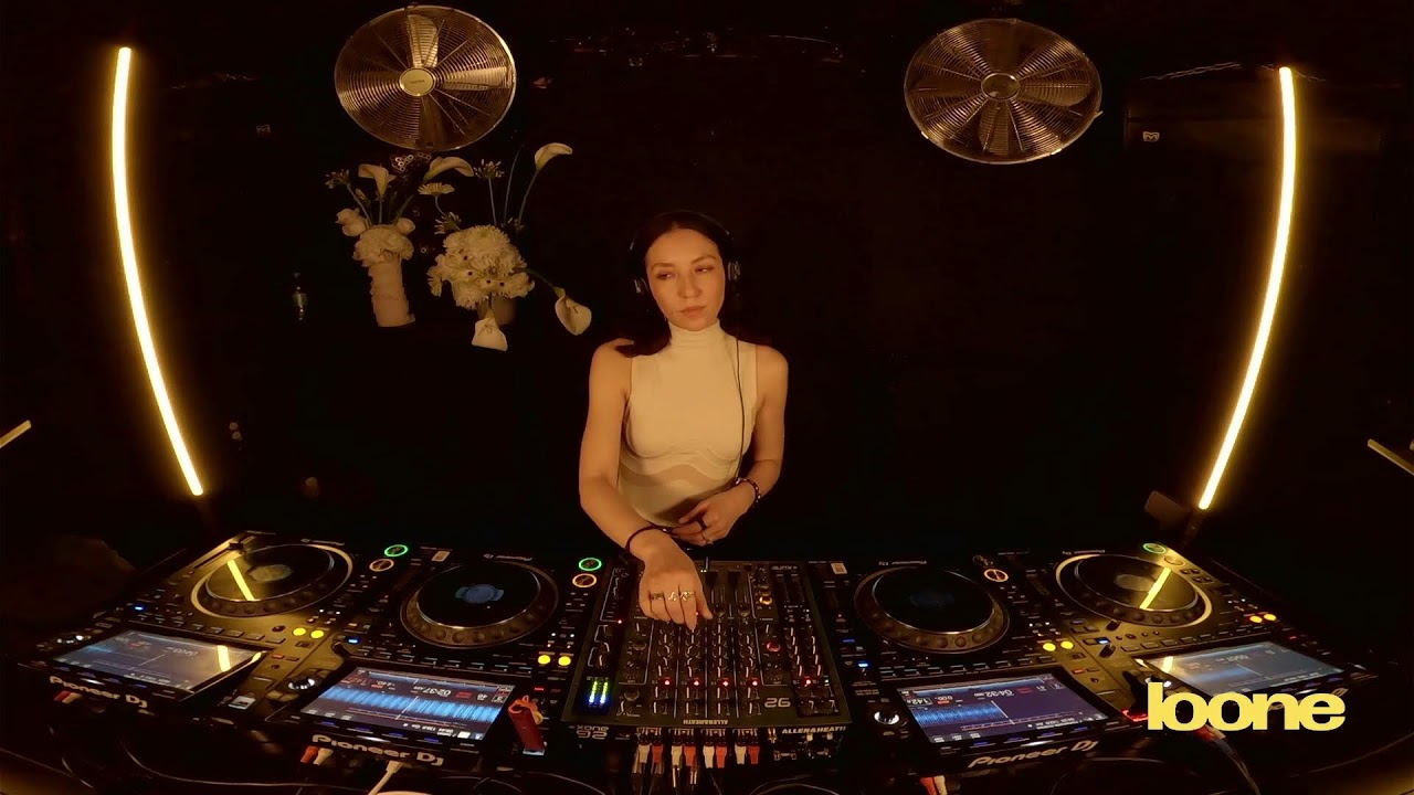 LOONE LIVE x BRVTAL VISION w/ CSILLA