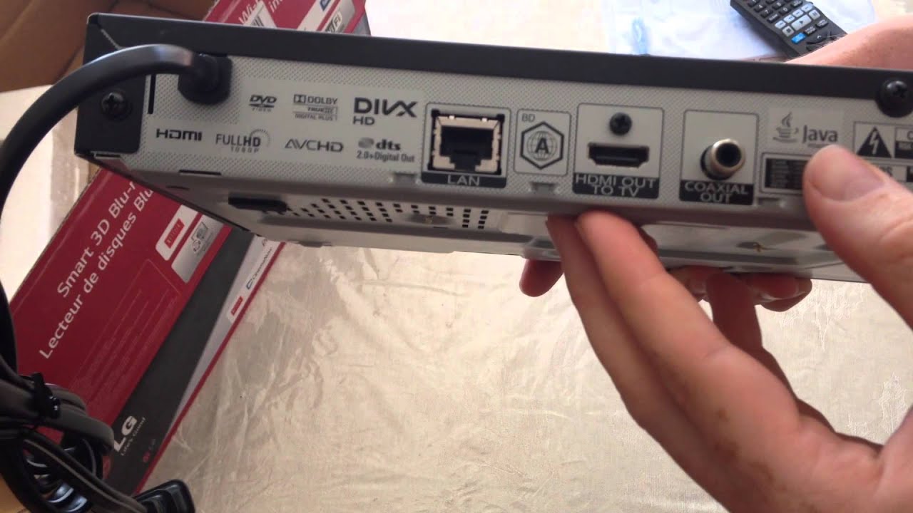 LG Smart 3D Blu-ray Player with built-in Wi-Fi BP540 unbox