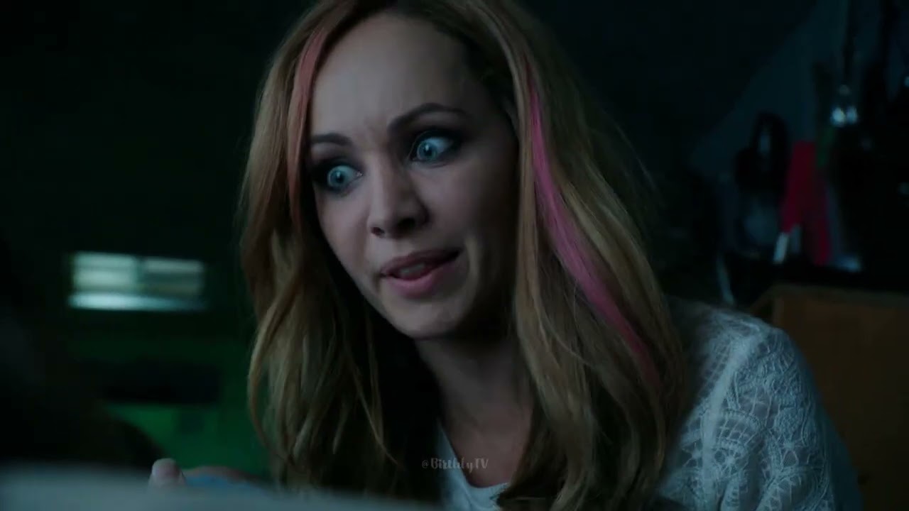 Lost Girl (2010-2016): Tamsin goes into labor during an important battle between good and evil