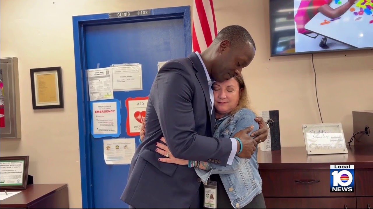 Lori Alhadeff marks Parkland tragedy at Ramblewood Elementary School