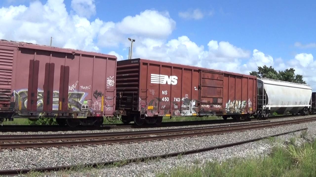 CSX Q453-16 w/ 