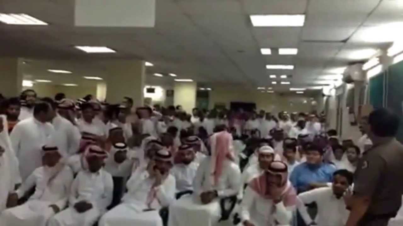مزاد لوحات مرور جدة ح ر ب ١١١١ ٦٥٠ الف ريال