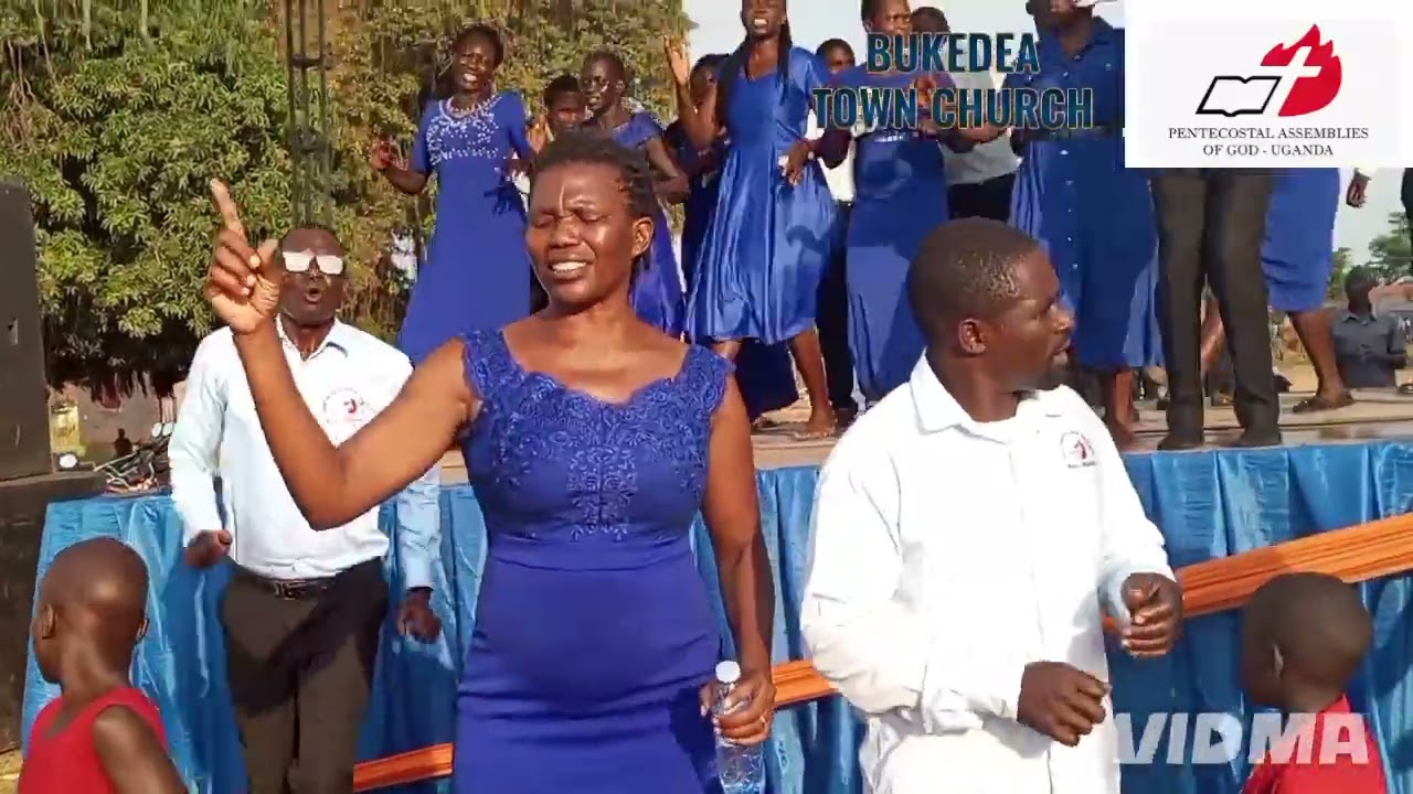 Praise & Worship by Excellent Advocates & Soroti City P.A.G Men