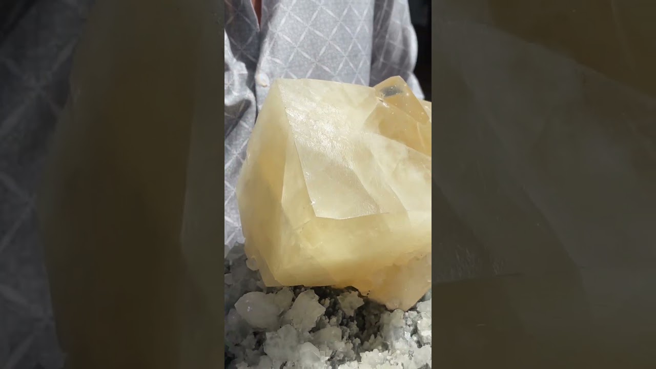 #apophyllite