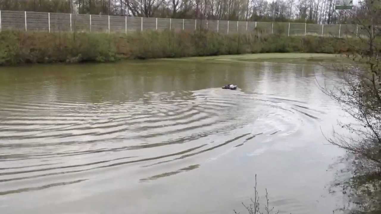 Vdrone bateau amorceur