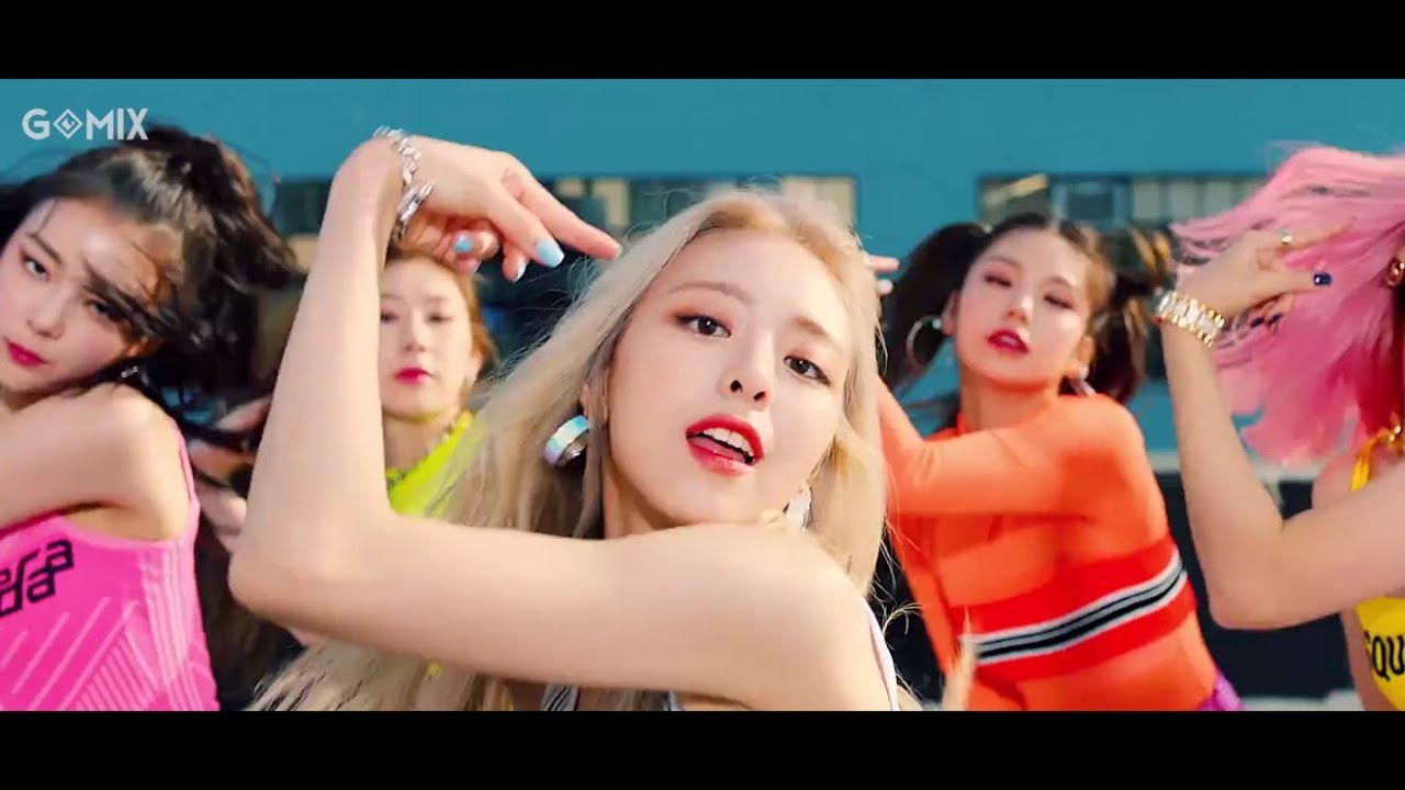 ITZY - ICY X DALLA DALLA (달라달라) (MASHUP)