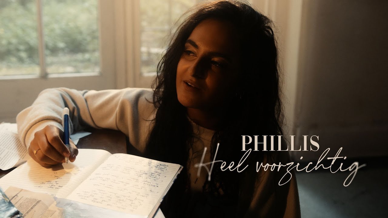 Phillis - Heel Voorzichtig (Offici&euml;le Videoclip)