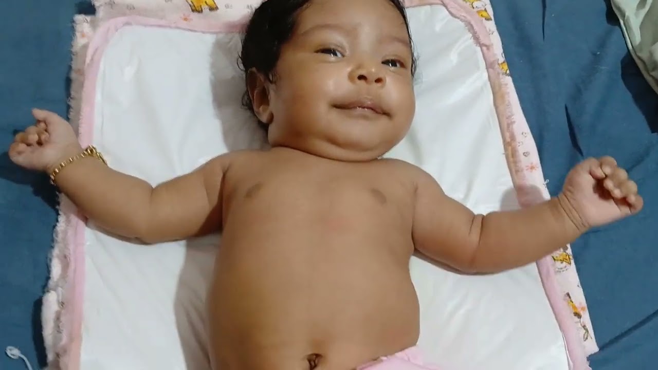 Momento banho da Maya Merlya.