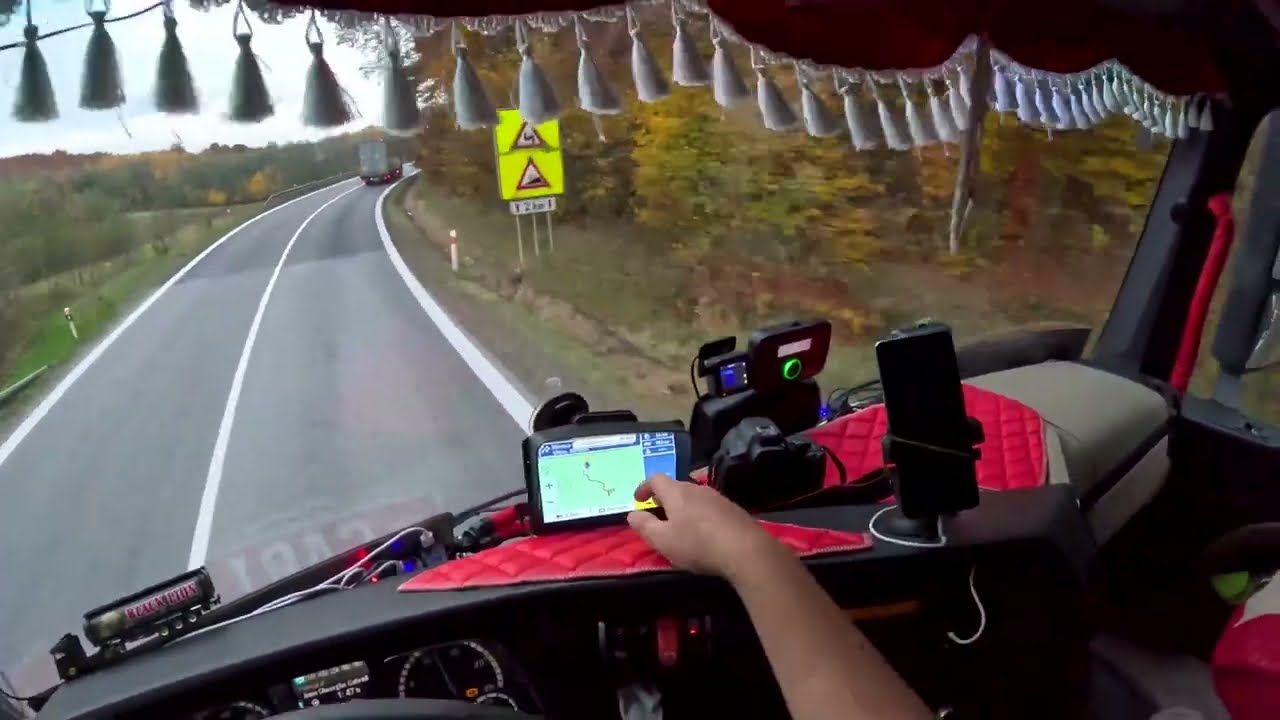 La un pas de accident, poliția a rămas mască! Nu am găsit parcări în Slovacia! #europe #4k Presov