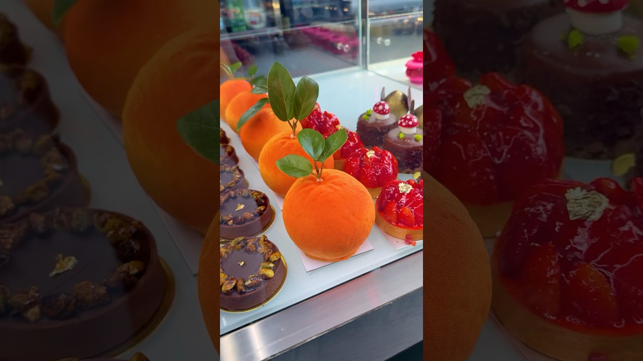I found the prettiest desserts in LA! #aesthetic #foodie #dessert #losangeles #thingstodo #chocolate