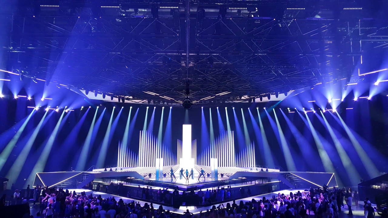 Cyprus: Tamta - Replay (rehearsal Eurovision 2019 - loud bass)