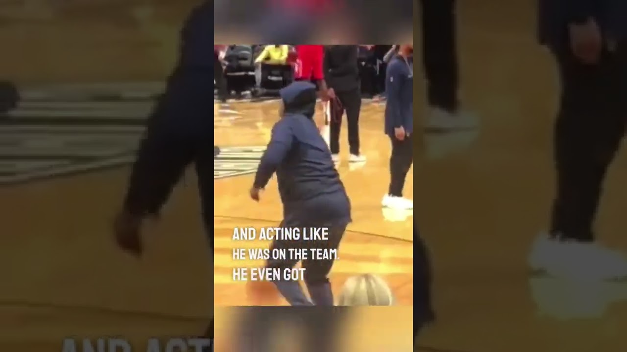 This NBA fan acted like he was a player during warmups 😂😂