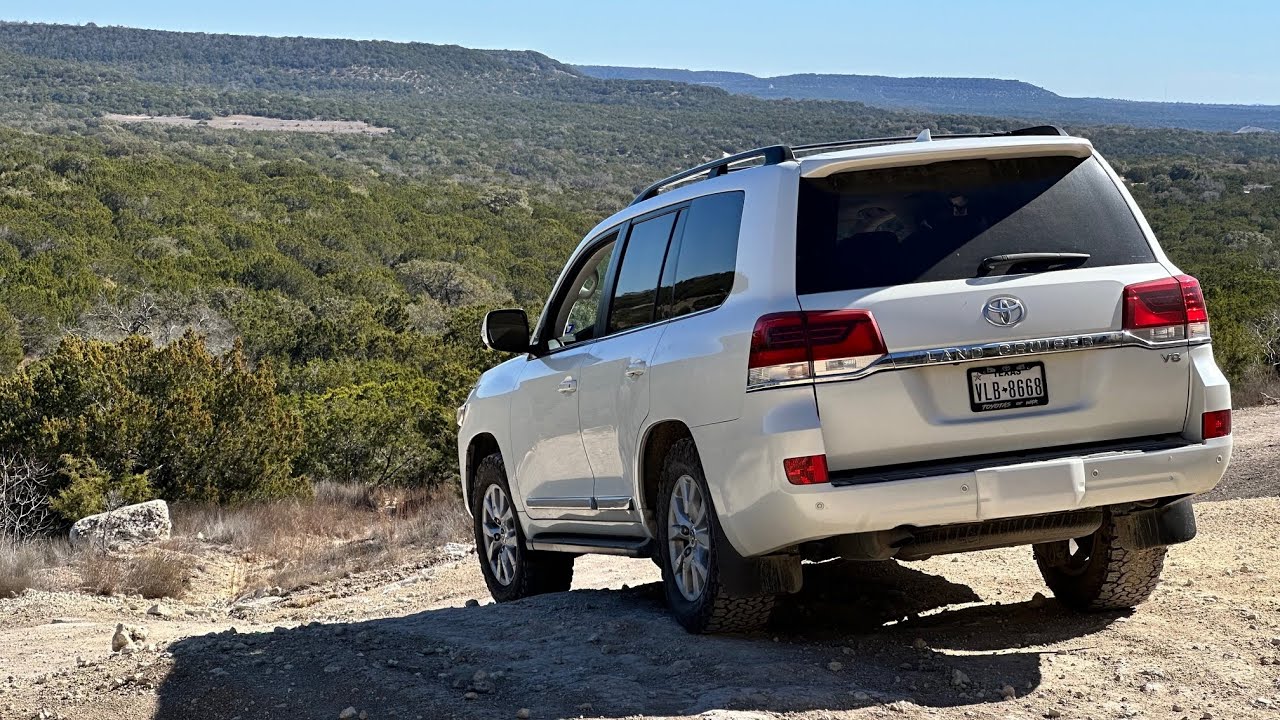 Taking my stock 200 series Land Cruiser off roading - Insanely capable (Hidden Falls)