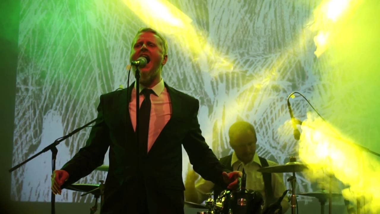 Hamfer&eth; - Vi&eth; teimum kvirru gr&aacute;u (Live at DBE - The 7th Gate)