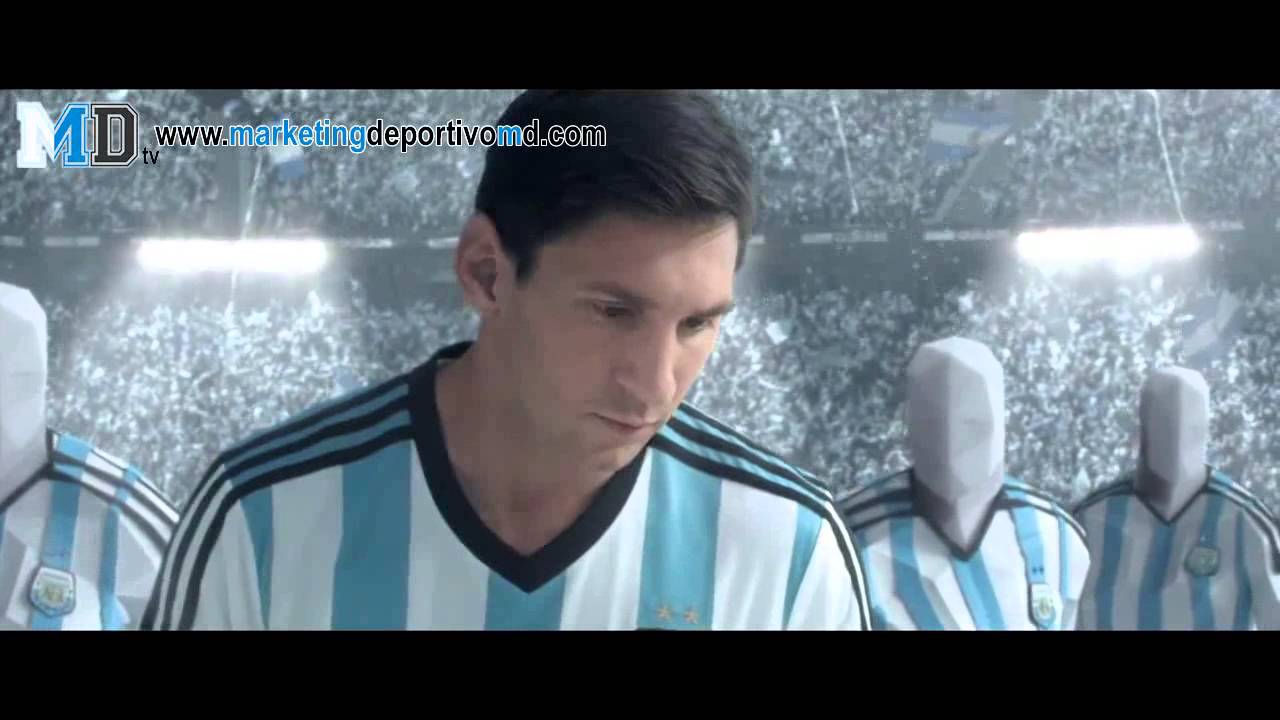 adidas promociona las nuevas zapatillas de Messi para Brasil 2014
