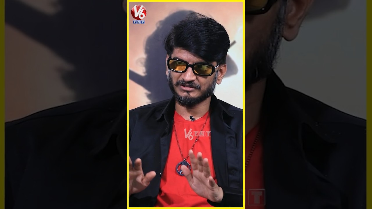 పాట రాయకముందే పైసల్ తీసుకుంటా..| Anantha Sriram Exclusive Interview | Peddi Movie | V6Ent