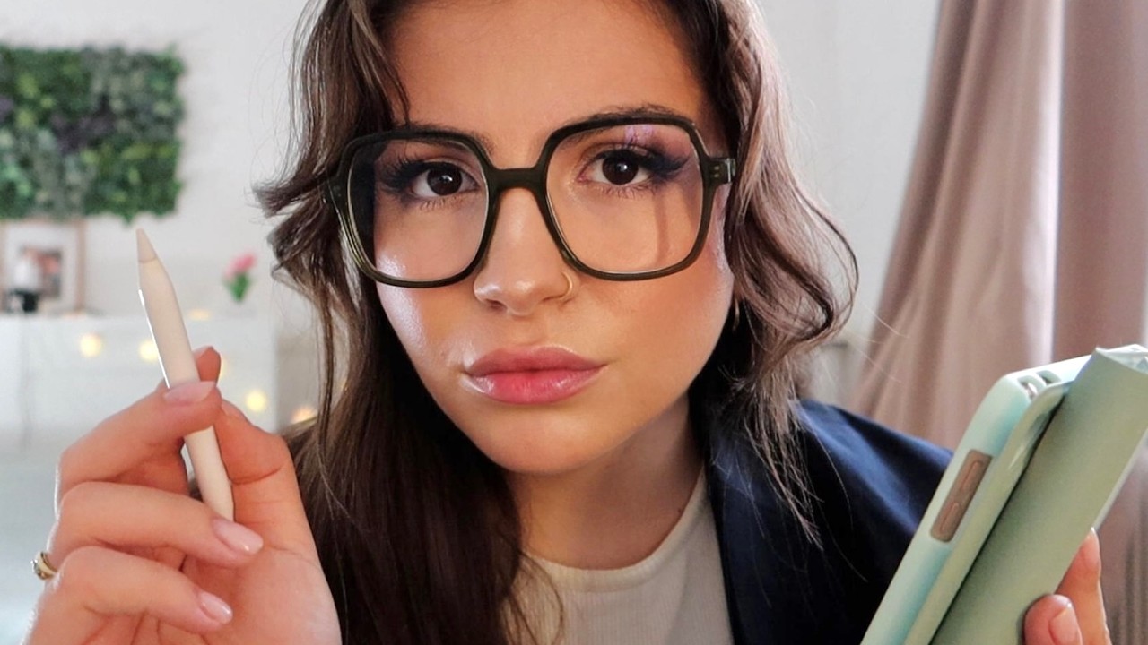 ASMR | La *pire* psy te pose des questions étranges 👩🏻‍⚕️✍️