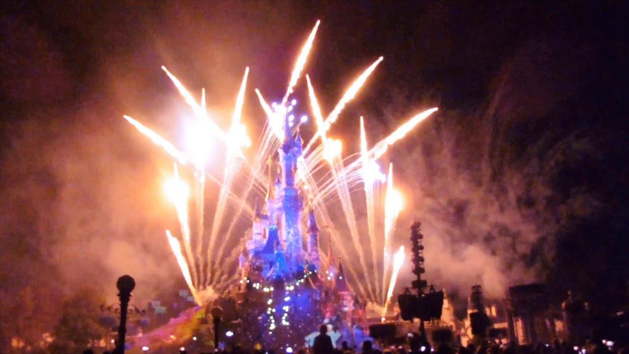 Disney Illuminations (September 2019) filmed in Disneyland Paris