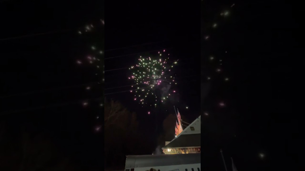 Flying Tiger 120 Shots Firework Demo
