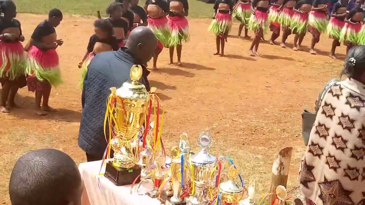 Kamacharia Girls - Luo Traditional dance