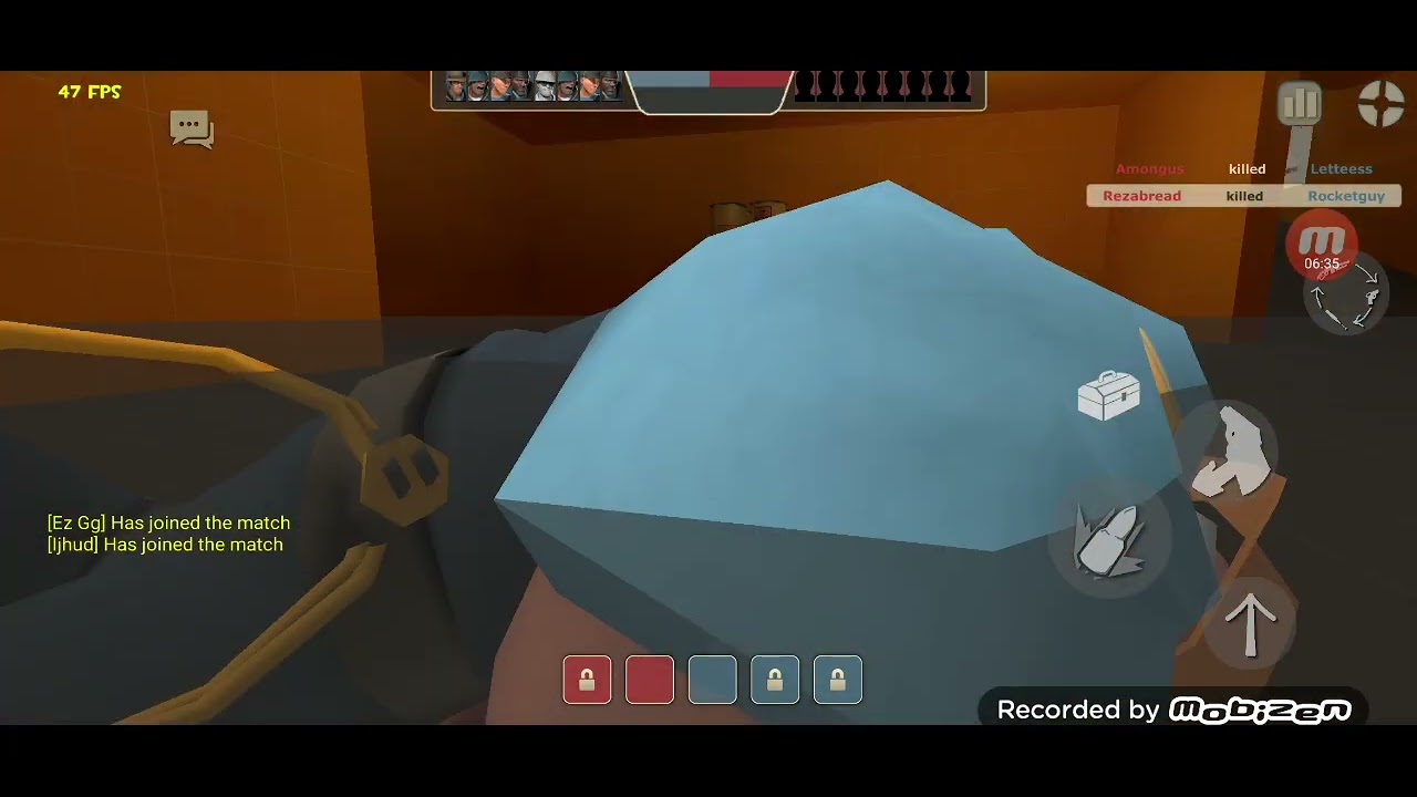Playing as engie in tf2mr