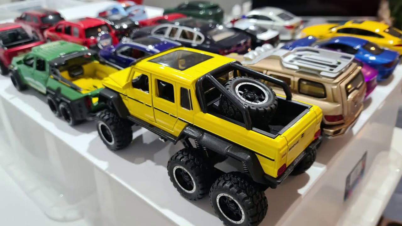 Various miniature Cars Covered By Foam and Wash Off in Water * - MyModelCarCollection