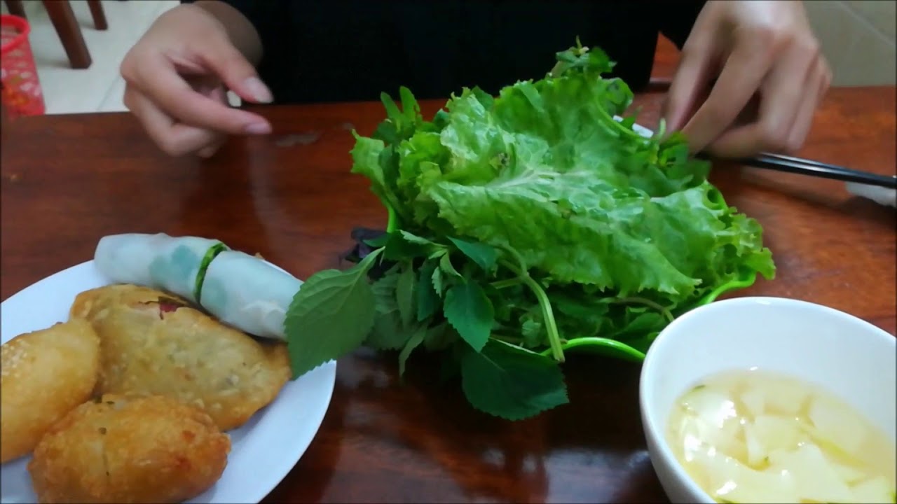 Hanoi Food Tasting Tour and Crazy Cyclo Ride