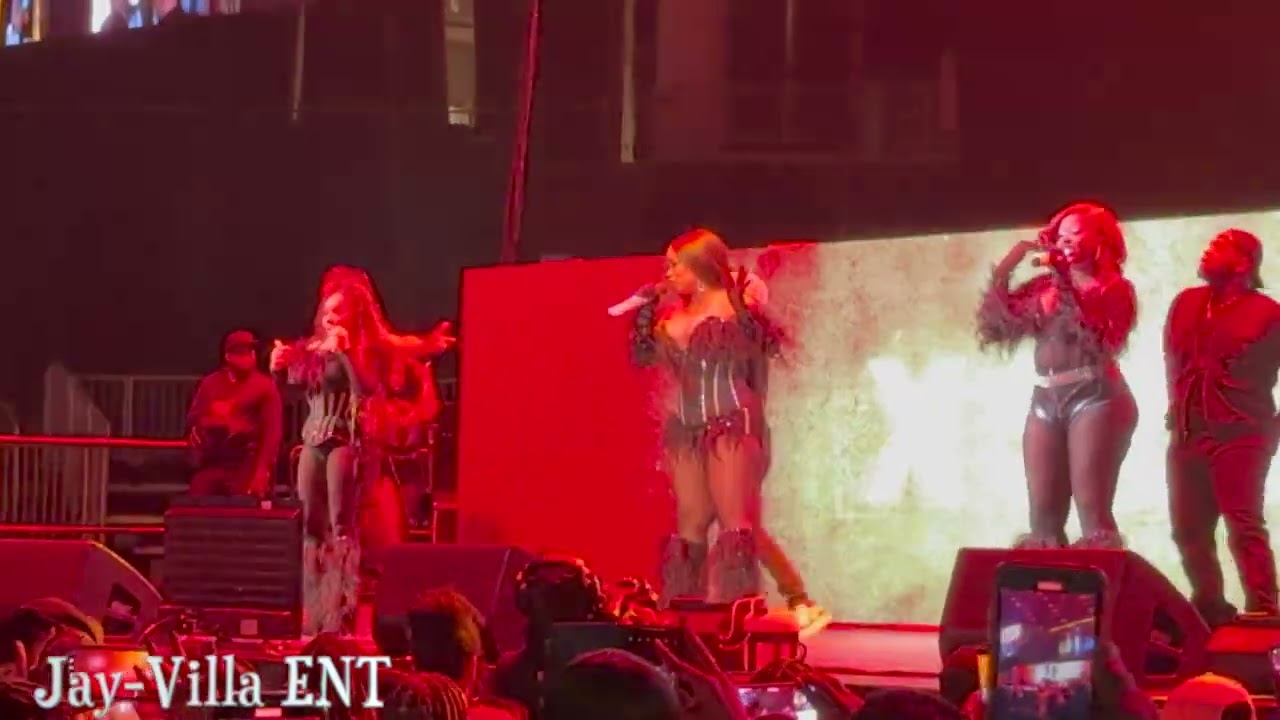 Xscape full set Chicago 4-14-23